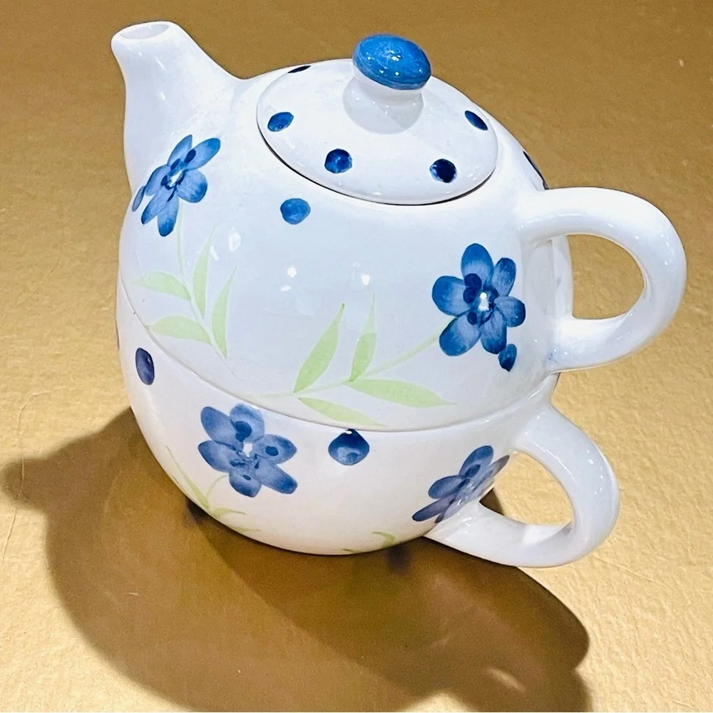 Stackable Ceramic Tea Pot Mug Blue Floral Tea For One